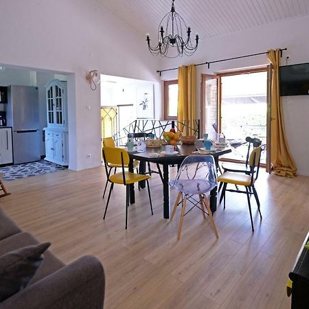 Holiday Home Kipo I Lunja Медулин Екстериор снимка