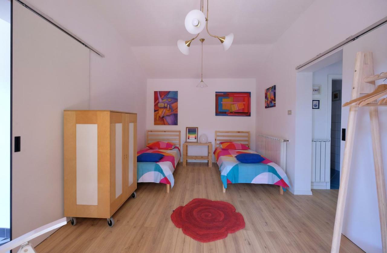 Holiday Home Kipo I Lunja Медулин Екстериор снимка