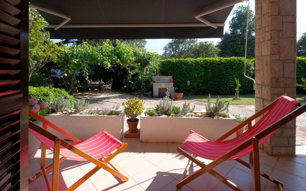 Holiday Home Kipo I Lunja Медулин Екстериор снимка