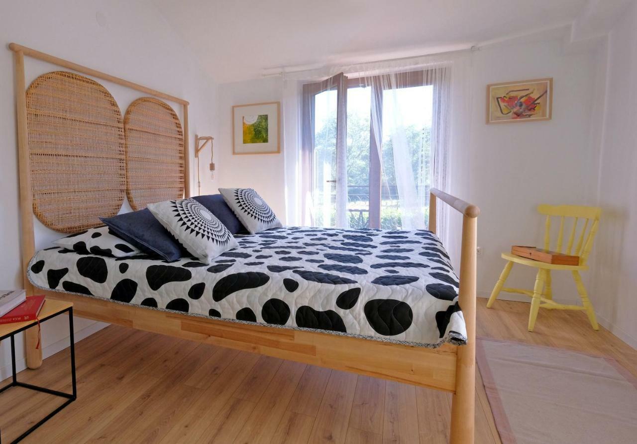 Holiday Home Kipo I Lunja Медулин Екстериор снимка