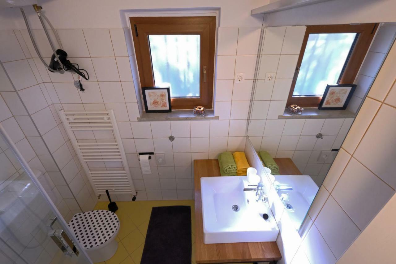 Holiday Home Kipo I Lunja Медулин Екстериор снимка